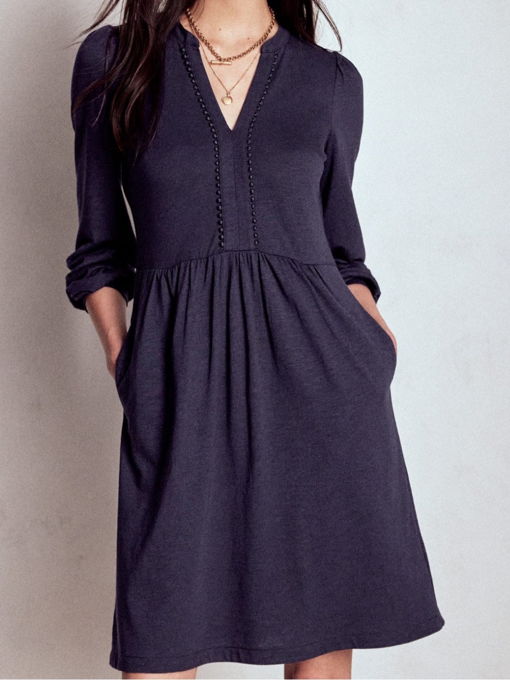 Boden Naomi Relaxed Jersey Dress in BLACK